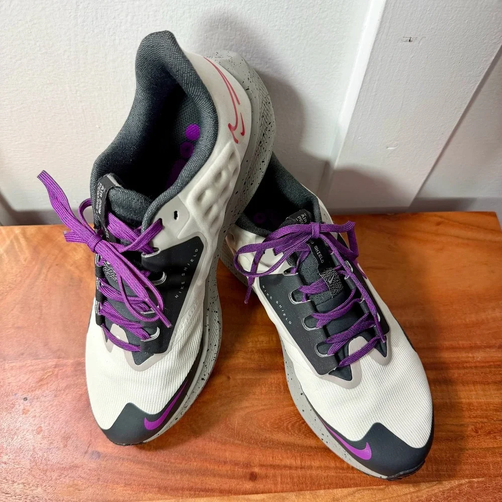 Nike Air Zoom Pegasus 39 Shield Womens Running Shoes White Purple DO7626 003 Sz9